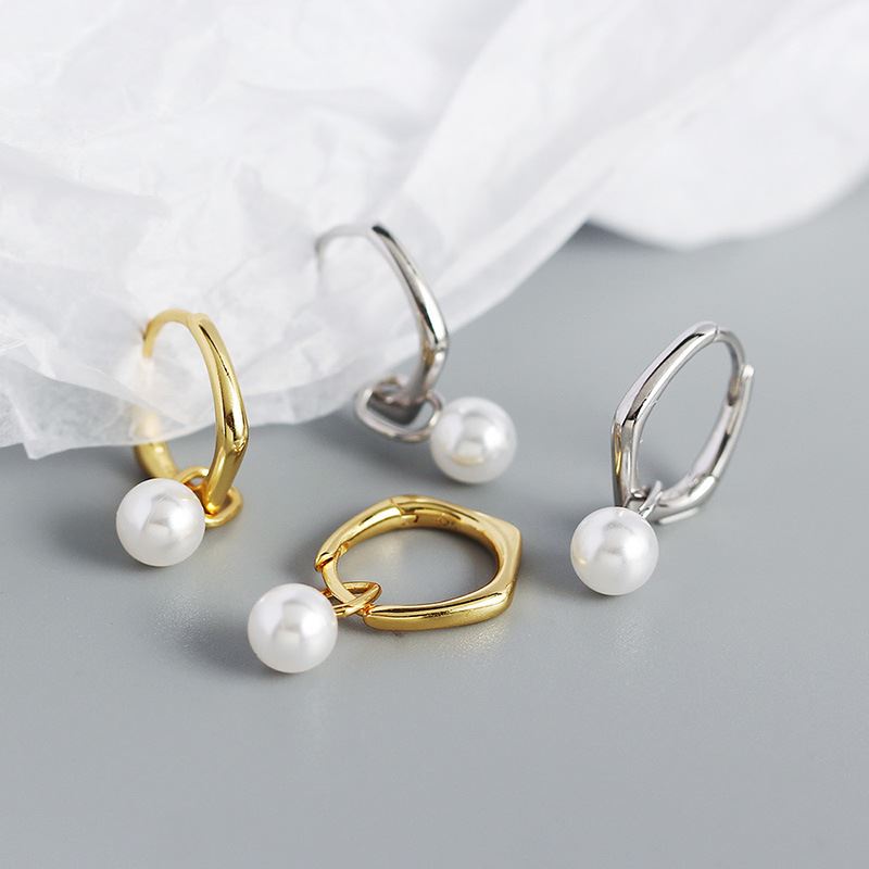 Simple Geometry Shell Pearl Hoop Earrings - Gold-Plated Silver Pearl Earrings for women - Perfect Pearl Earrings with Gift Wrapping Included