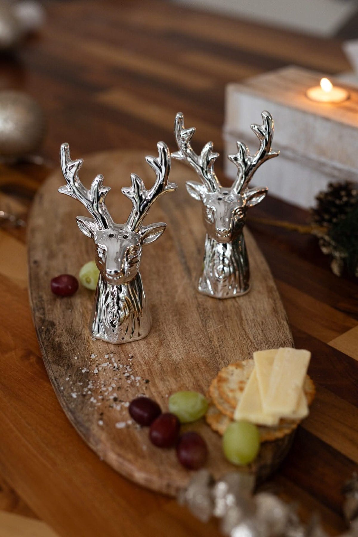 Stag Salt & Pepper Shaker Set