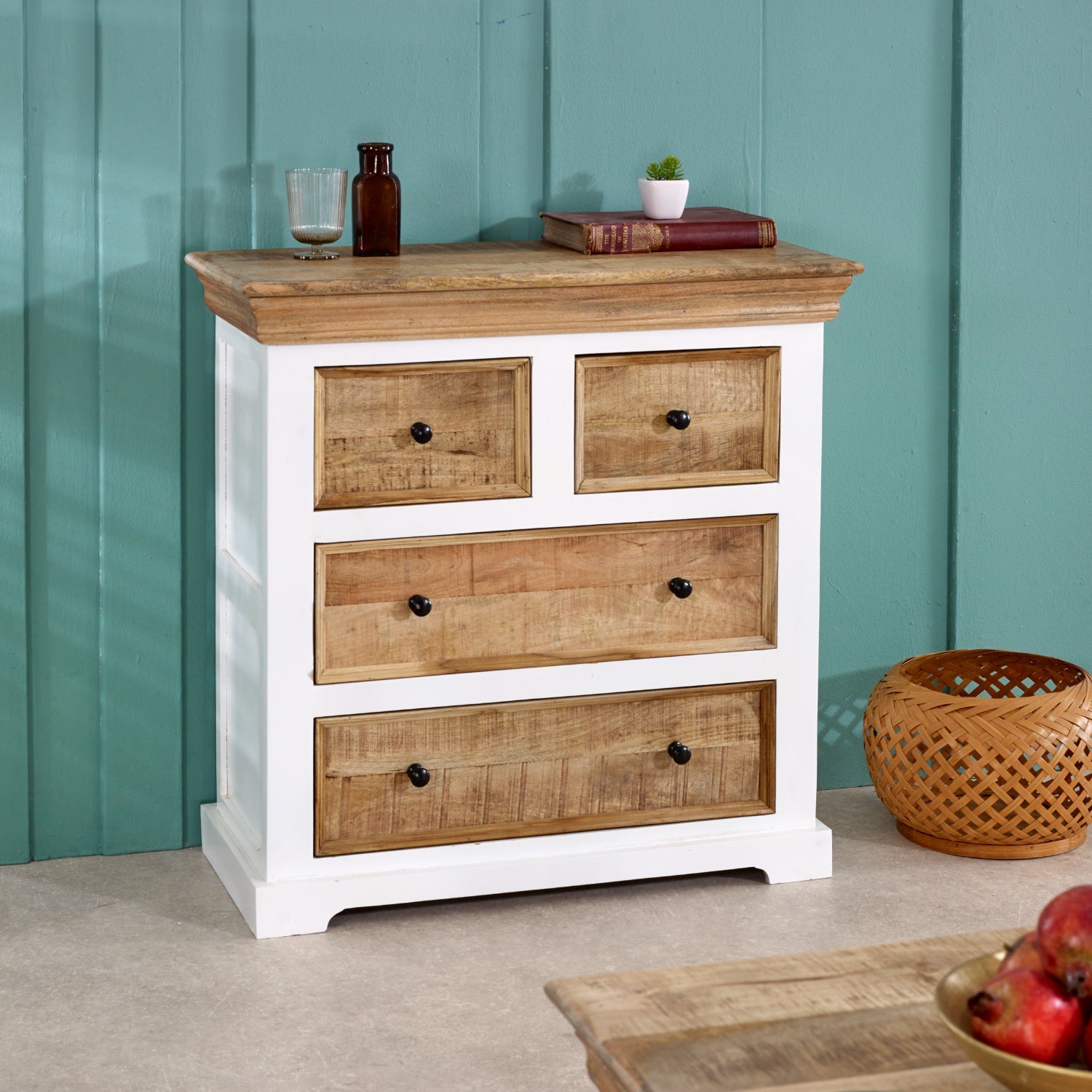 Bianco Solid Mango Wood White Chest Of 4 Drawers