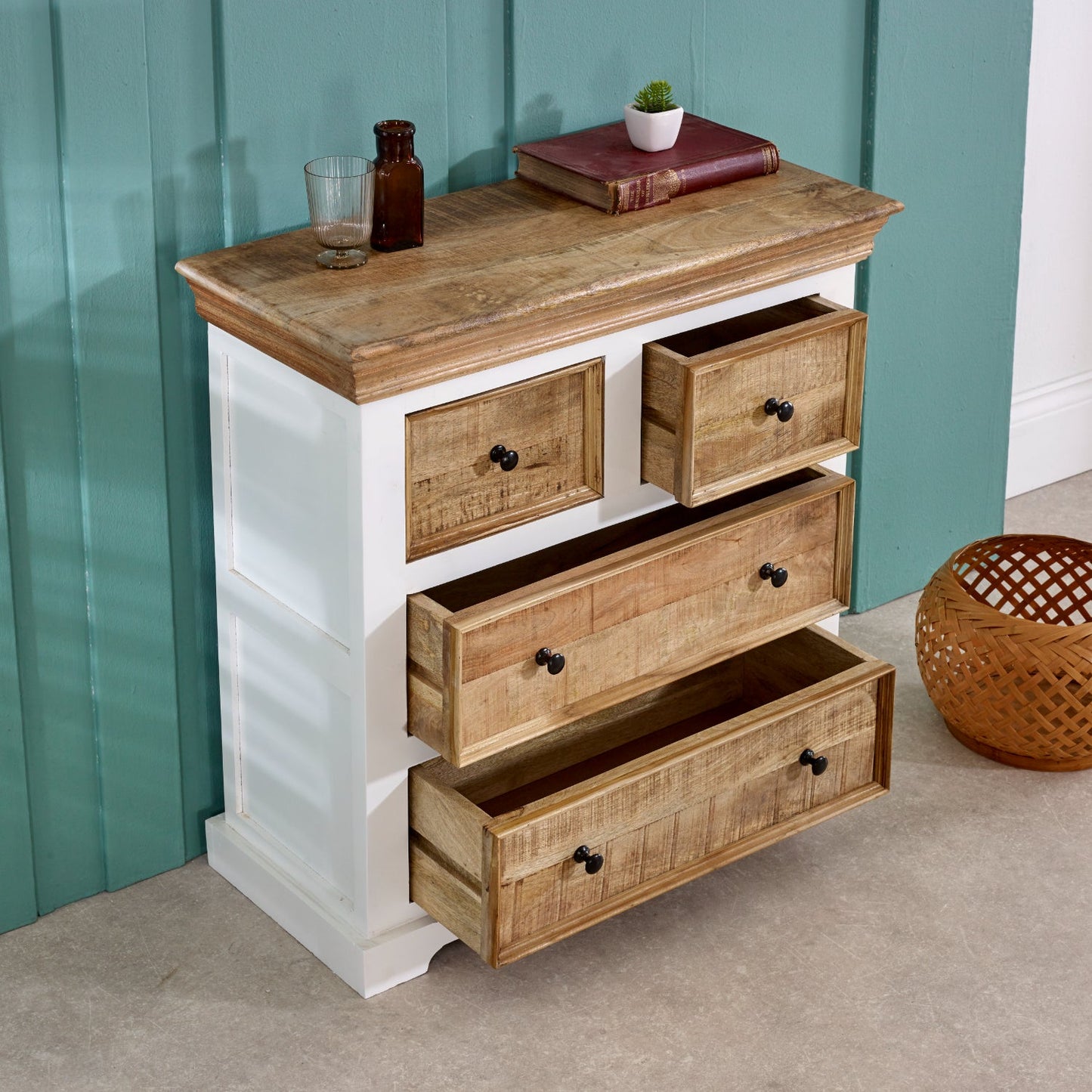 Bianco Solid Mango Wood White Chest Of 4 Drawers