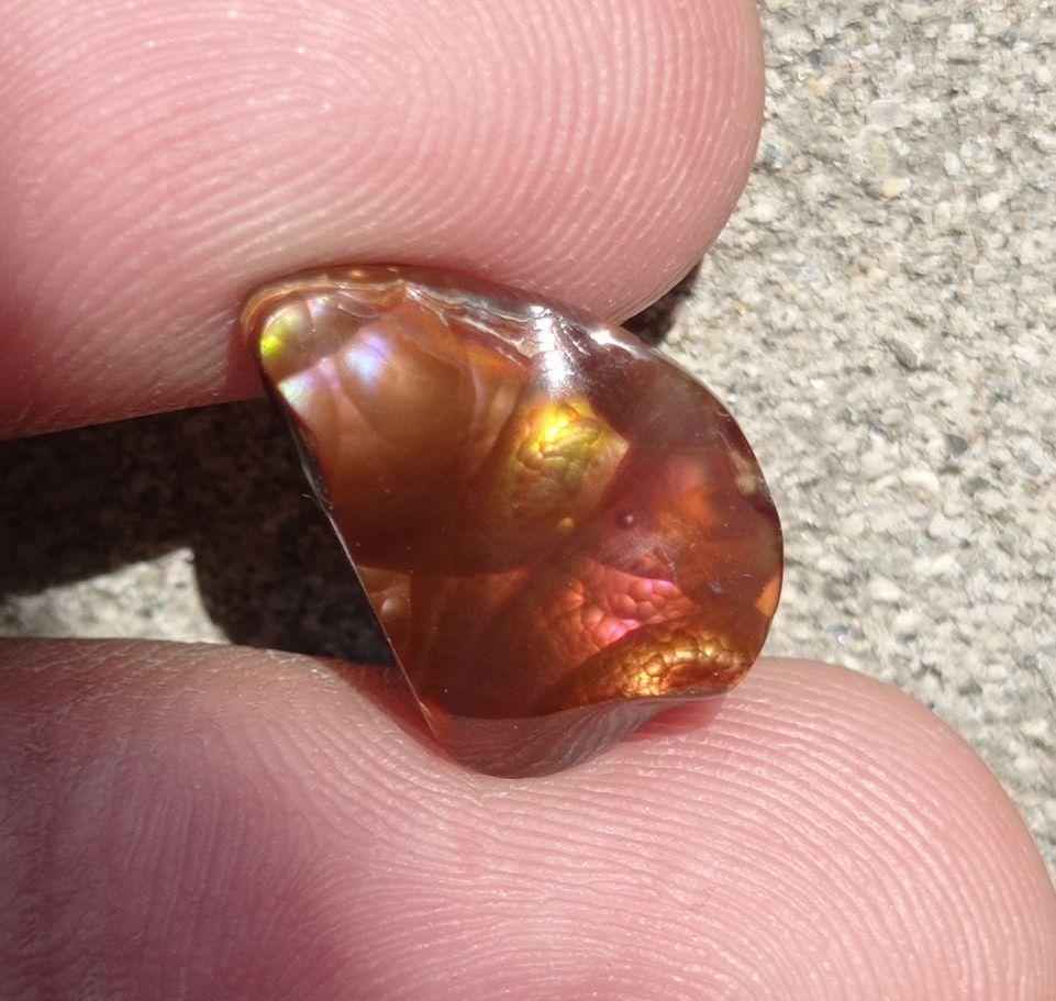 7.8ct Natural Fire Agate From Mexico, Rare Fire Agate, Pink Fire Agate- Perfect gemstone Gift, Dimensions - 16x11x6mm