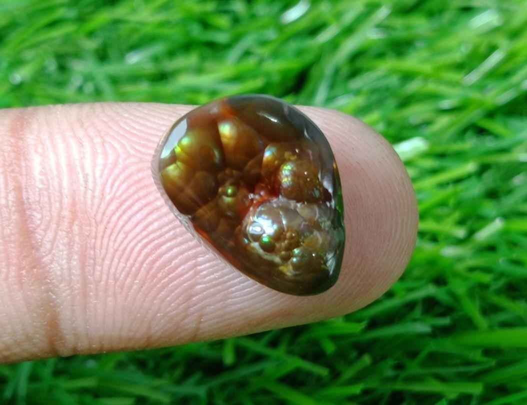 9.4ct Mexican Fire Agate,  Rare Fire Agate, Green Aatshi Aqeeq - Perfect gemstone Gift, Dimensions - 15x12xmm