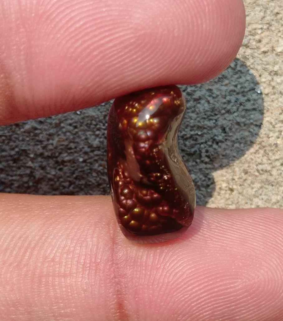 10.7ct Natural Curved Mexican Fire Agate, Rare Gemstone than Diamonds, Bubbly Fire Agate, Dimensions-19x11mm