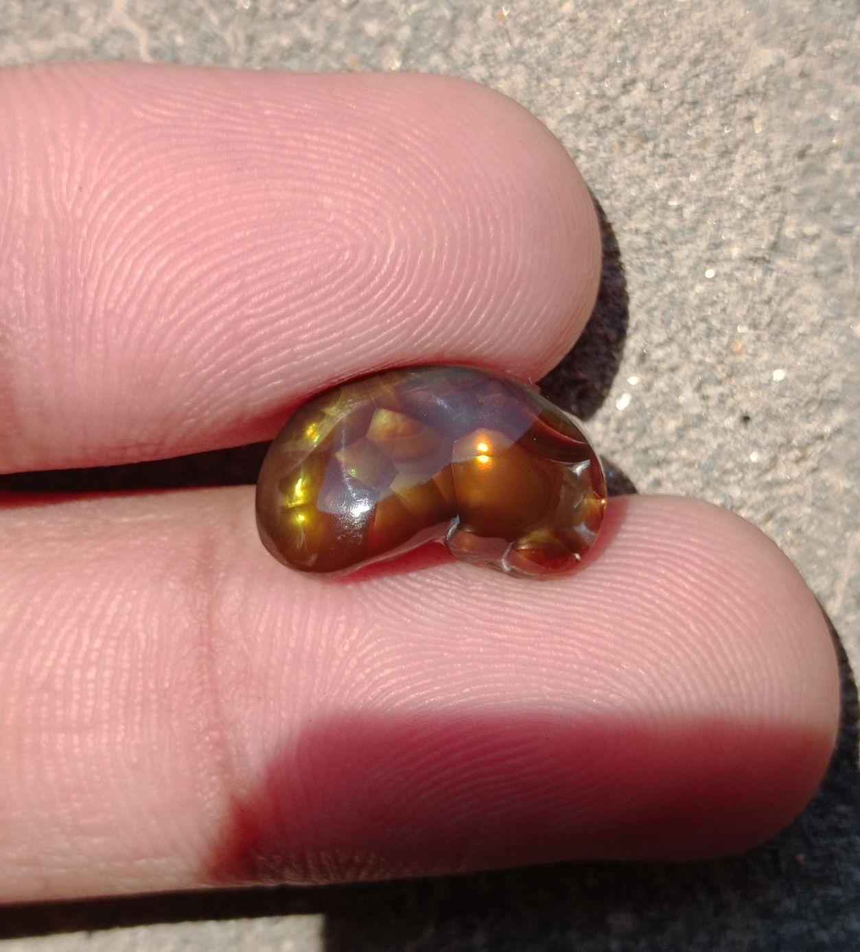 6ct Mexican Fire Agate,  Rare Fire Agate, Yellow Aatshi Aqeeq - Perfect gemstone Gift, Dimensions 16x9x5mm