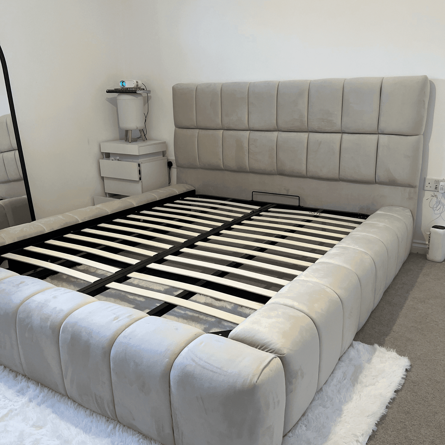 2025 Cube Ambassador Bed Frame – Bespoke Upholstered Bed