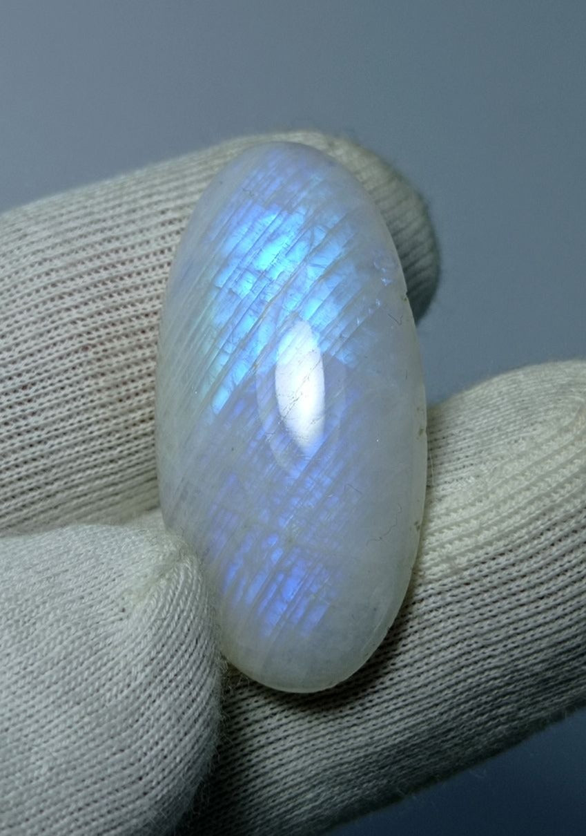 23.6ct MoonStone for Sale - Adularia MoonStone - Rainbow Moonstone - June Birthstone -31x15x6mm