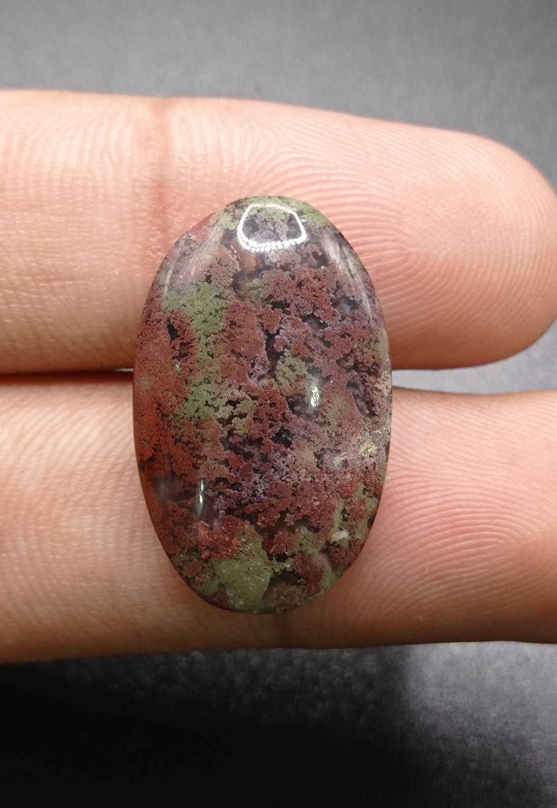 21.3ct Moss Agate - Red Moss Agate - 26x16.5x6.2mm