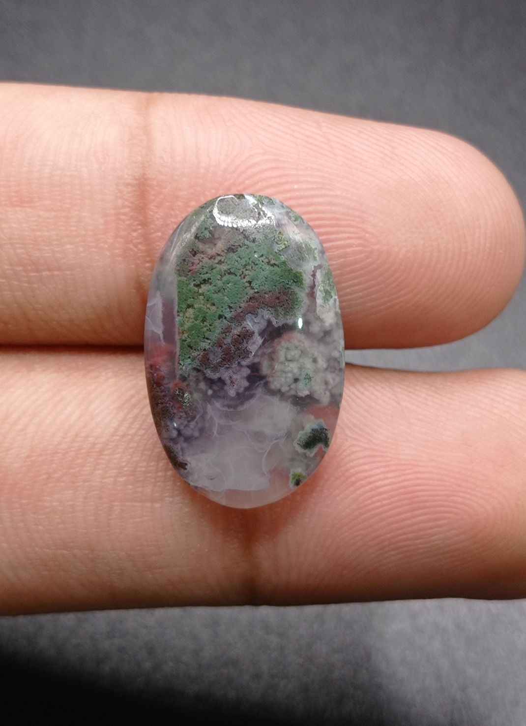 12.3ct Moss Agate - Green Moss Agate - 22x14x5mm