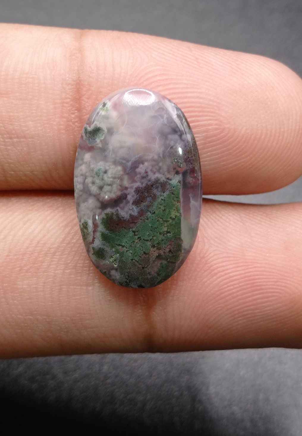12.3ct Moss Agate - Green Moss Agate - 22x14x5mm