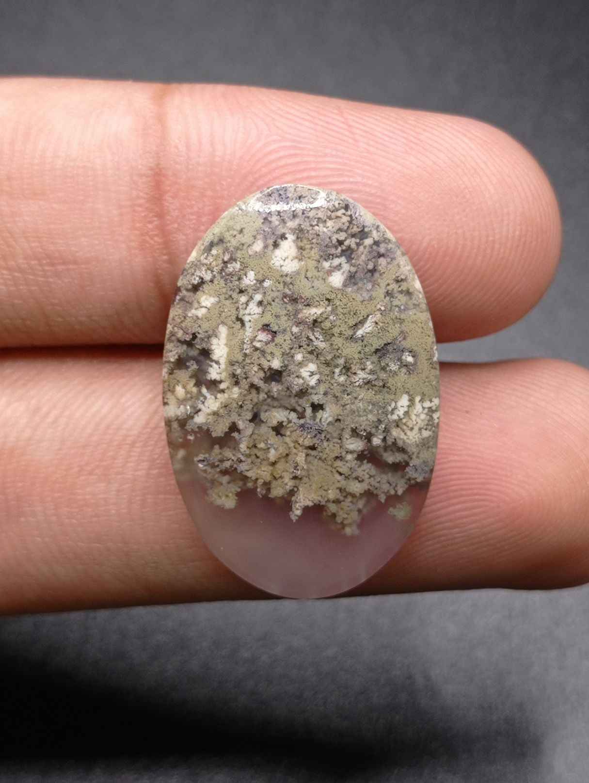 21ct Moss Agate - Green Moss Agate - 29x19x5.5mm