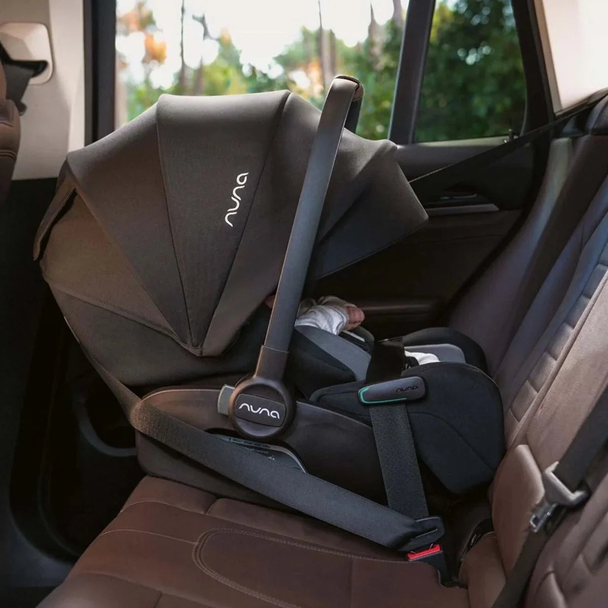 Nuna Arra Flex Car Seat - Pistachio