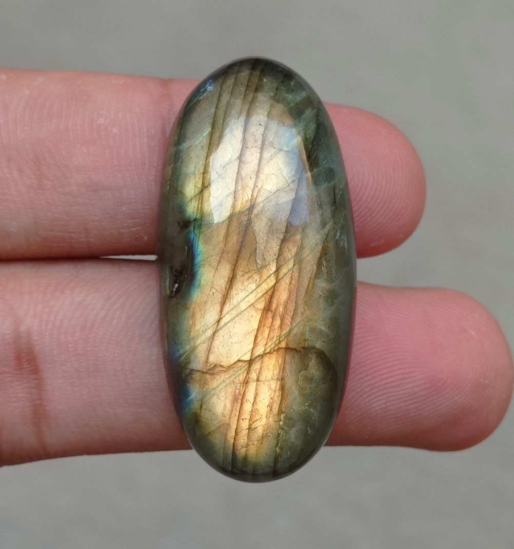 75.4ct Labradorite Cabochon - Spectrolite- Black Moon Stone - 42x20mm