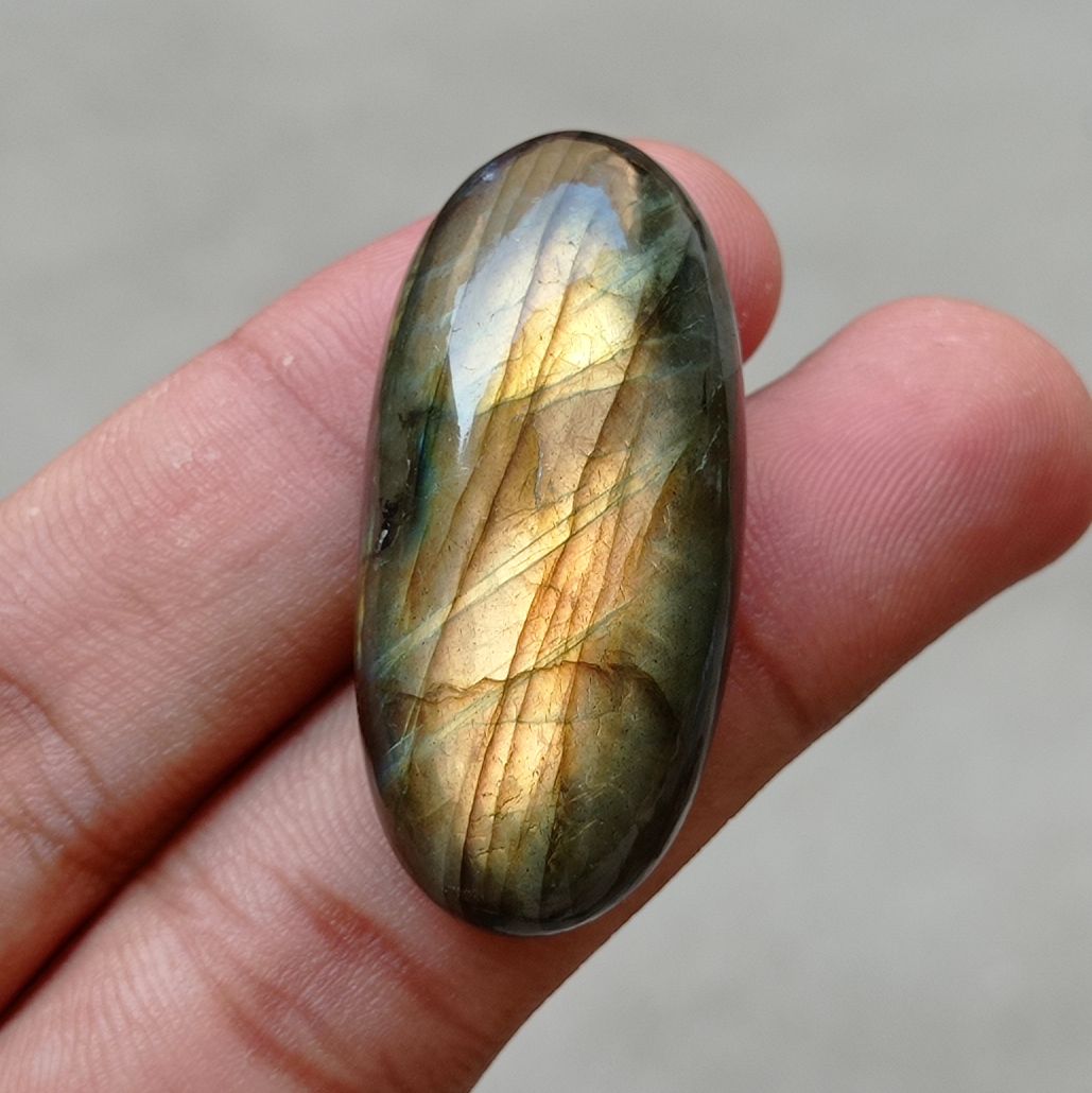 75.4ct Labradorite Cabochon - Spectrolite- Black Moon Stone - 42x20mm