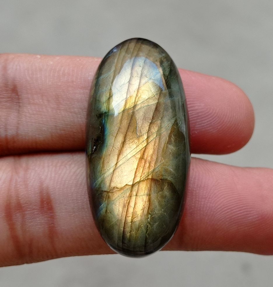 75.4ct Labradorite Cabochon - Spectrolite- Black Moon Stone - 42x20mm