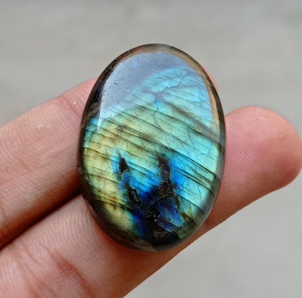 65ct Labradorite Cabochon - Spectrolite- Black Moon Stone - 38x26mm