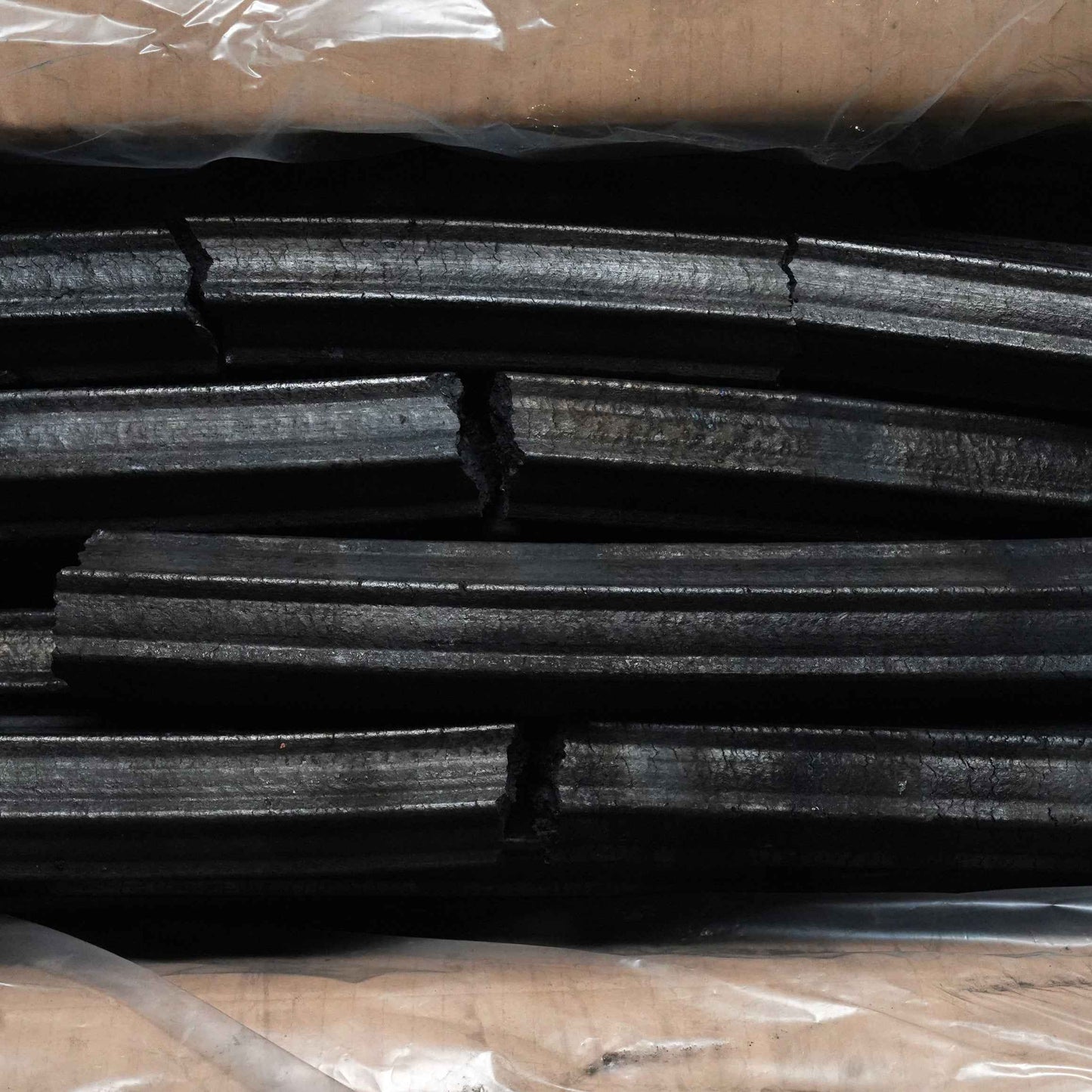 Natural compressed restaurant grade charcoal briquettes 10kg Box