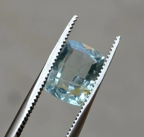 2ct Natural Aquamarine with Blue tone - March Birthstone - 10x7x4mm