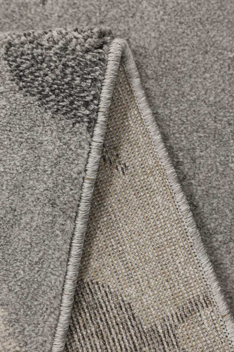 Newport Leaf Rug – Hand-Carved Floral Design