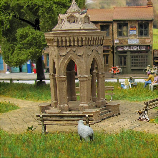 Ready to Paint Memorial / Folly
