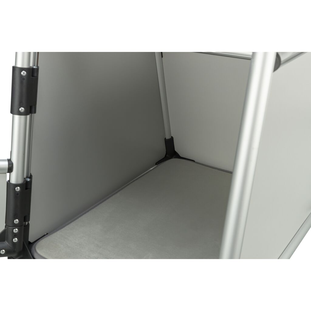 Trixie Transport Box, Aluminium – M–L: 60 × 65 × 86 cm, light grey/silver