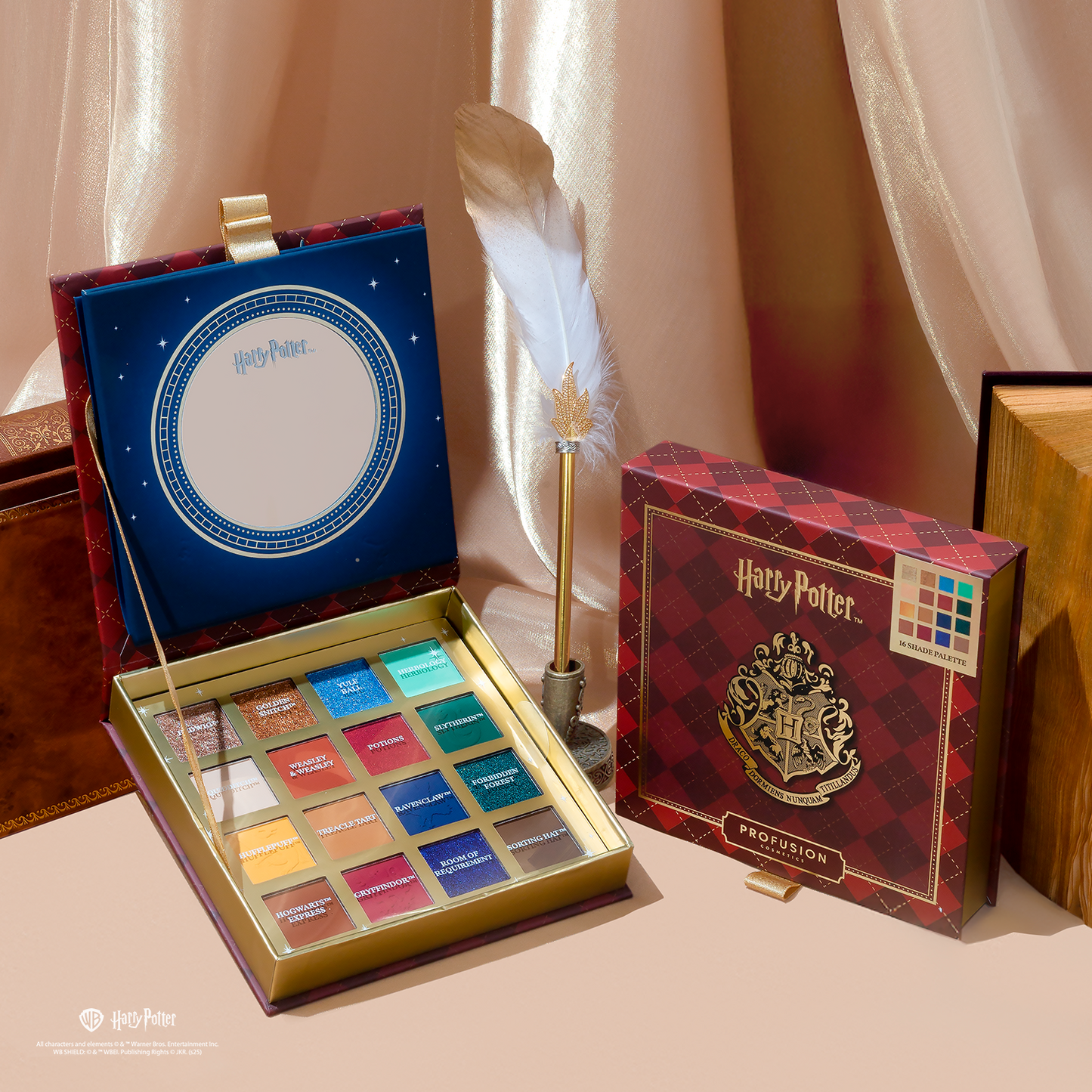 Harry Potter | Hogwarts™ 16 Shade Palette