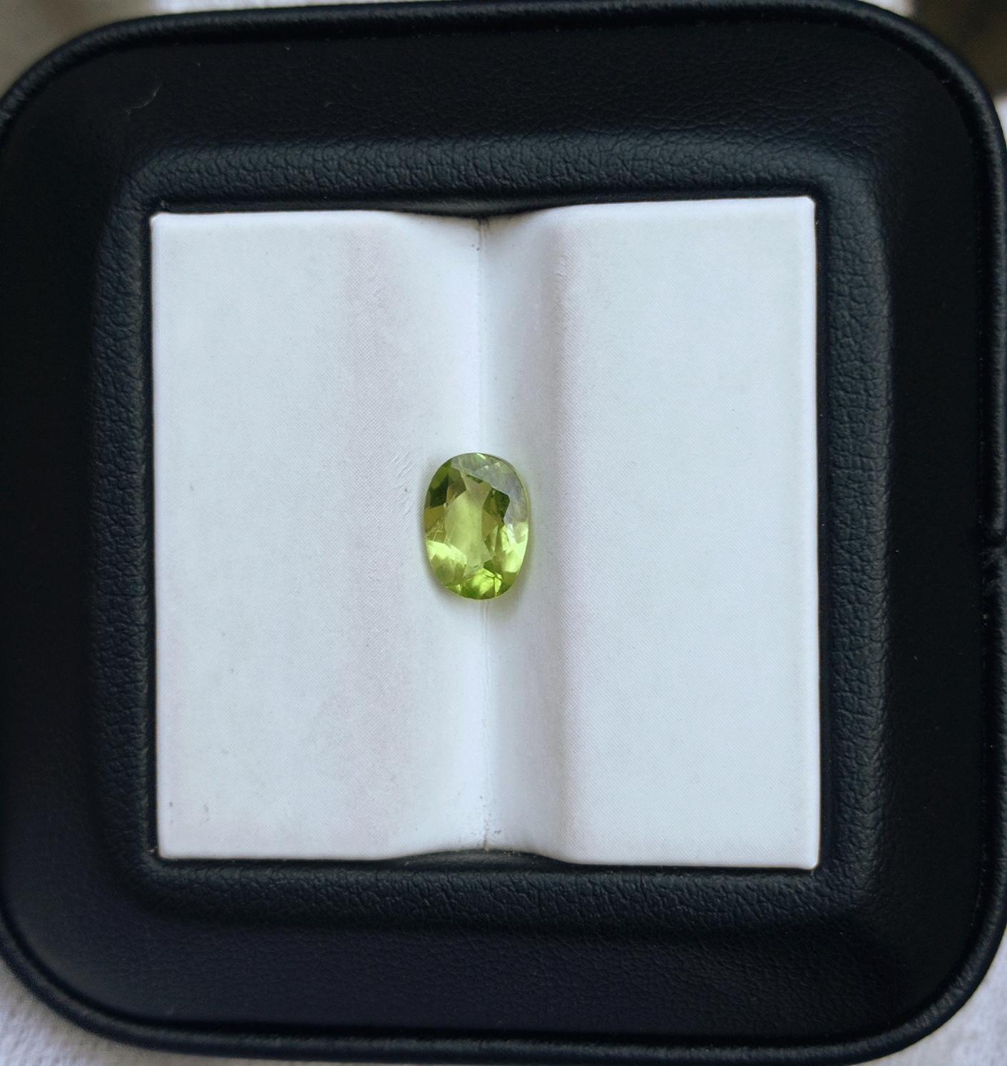 1.40ct Peridot Gemstone- Olivine - Chrysolite Gem - August Birthstone - 7.8x5.5x3.5mm