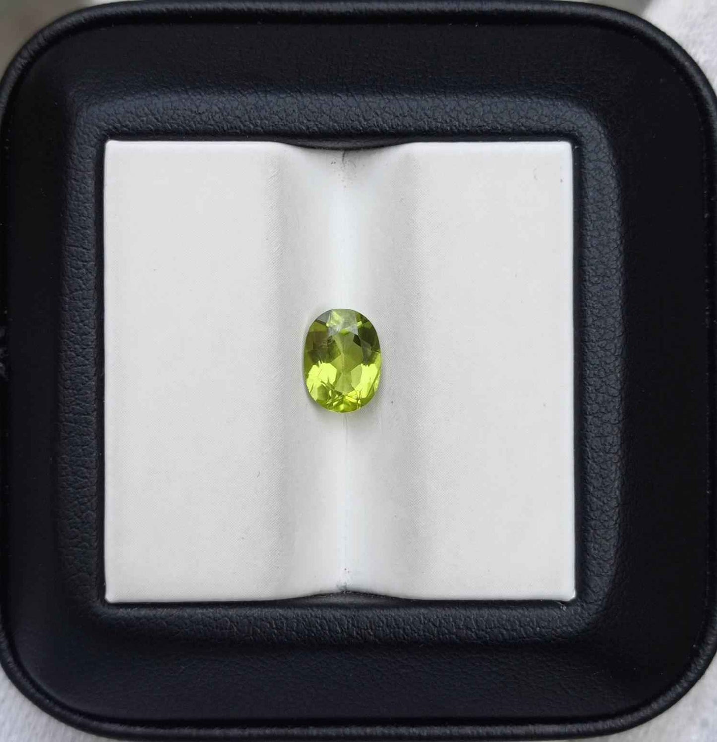 1.50ct Peridot Gemstone- Olivine - Chrysolite Gem - August Birthstone - 8x6x3.6mm