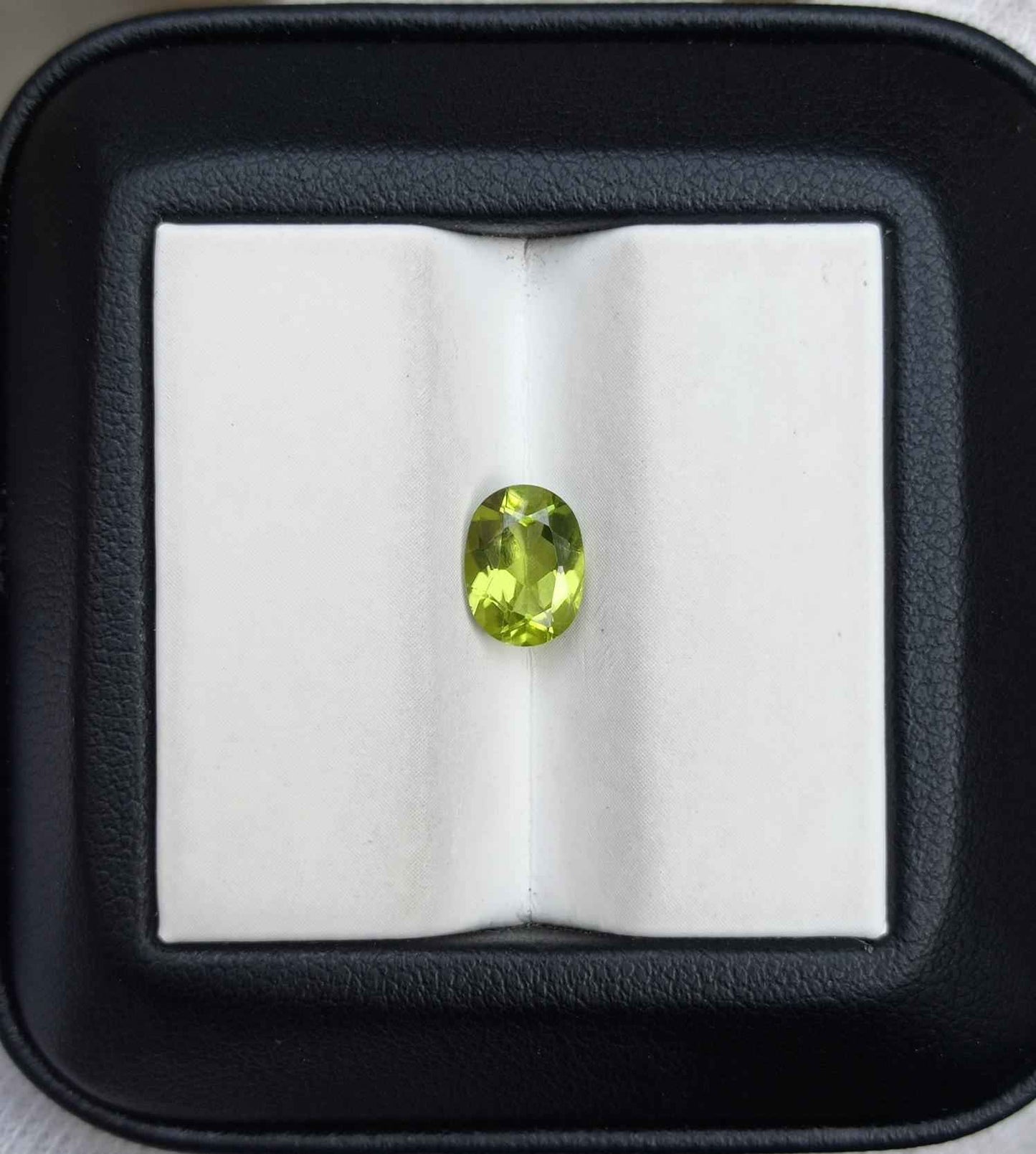 1.50ct Peridot Gemstone- Olivine - Chrysolite Gem - August Birthstone - 8x6x3.6mm