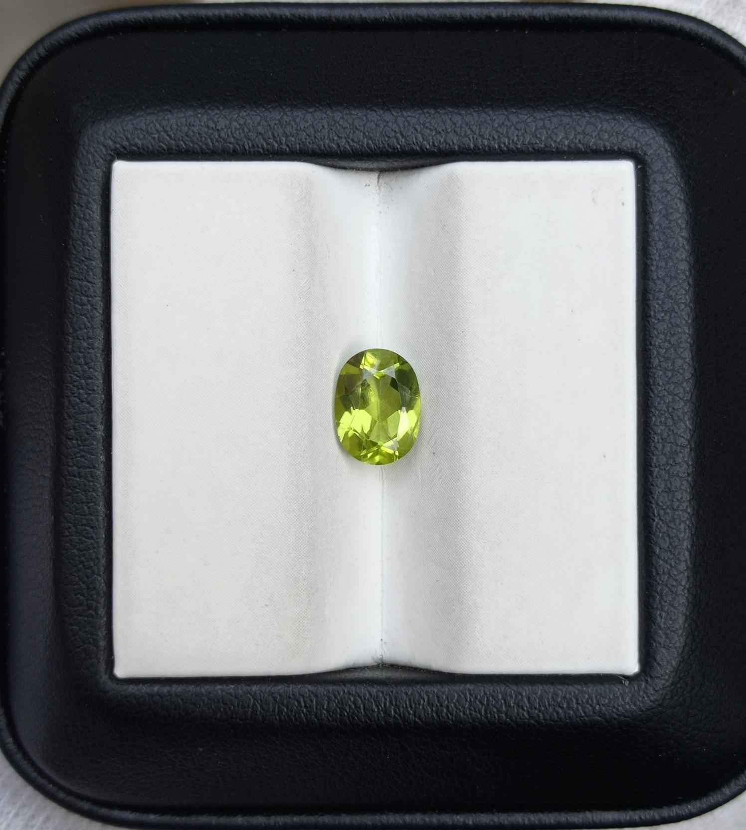 1.50ct Peridot Gemstone- Olivine - Chrysolite Gem - August Birthstone - 8x6x3.6mm