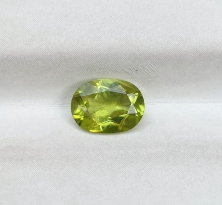 1.50ct Peridot Gemstone- Olivine - Chrysolite Gem - August Birthstone - 8x6x3.6mm