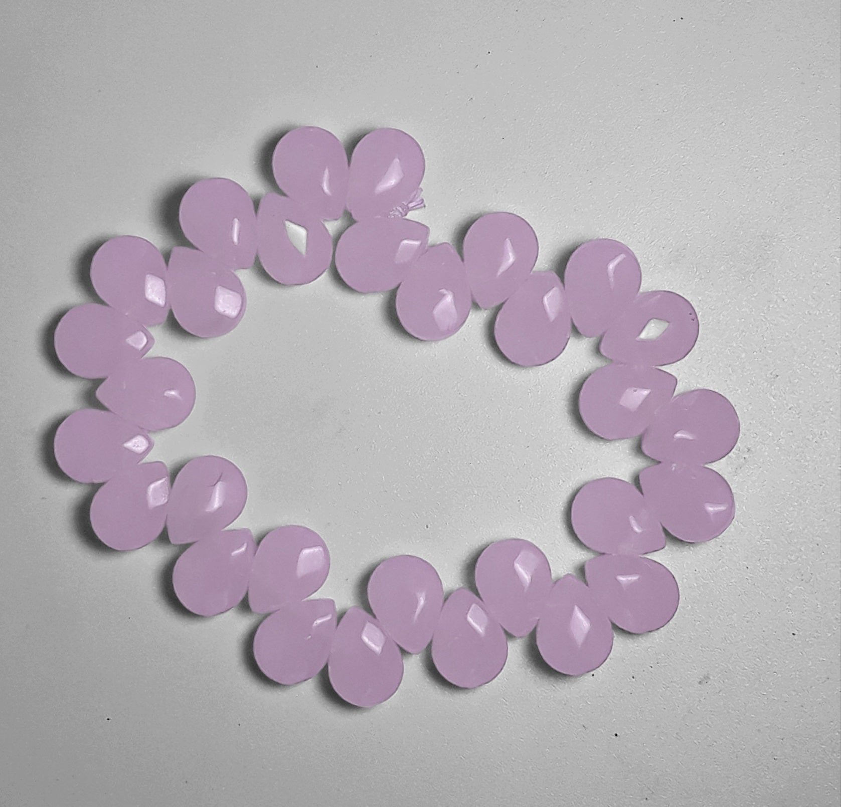 Elegant BabyPink Rose Quartz Pear Shaped Strech Bracelet - 12x9mm