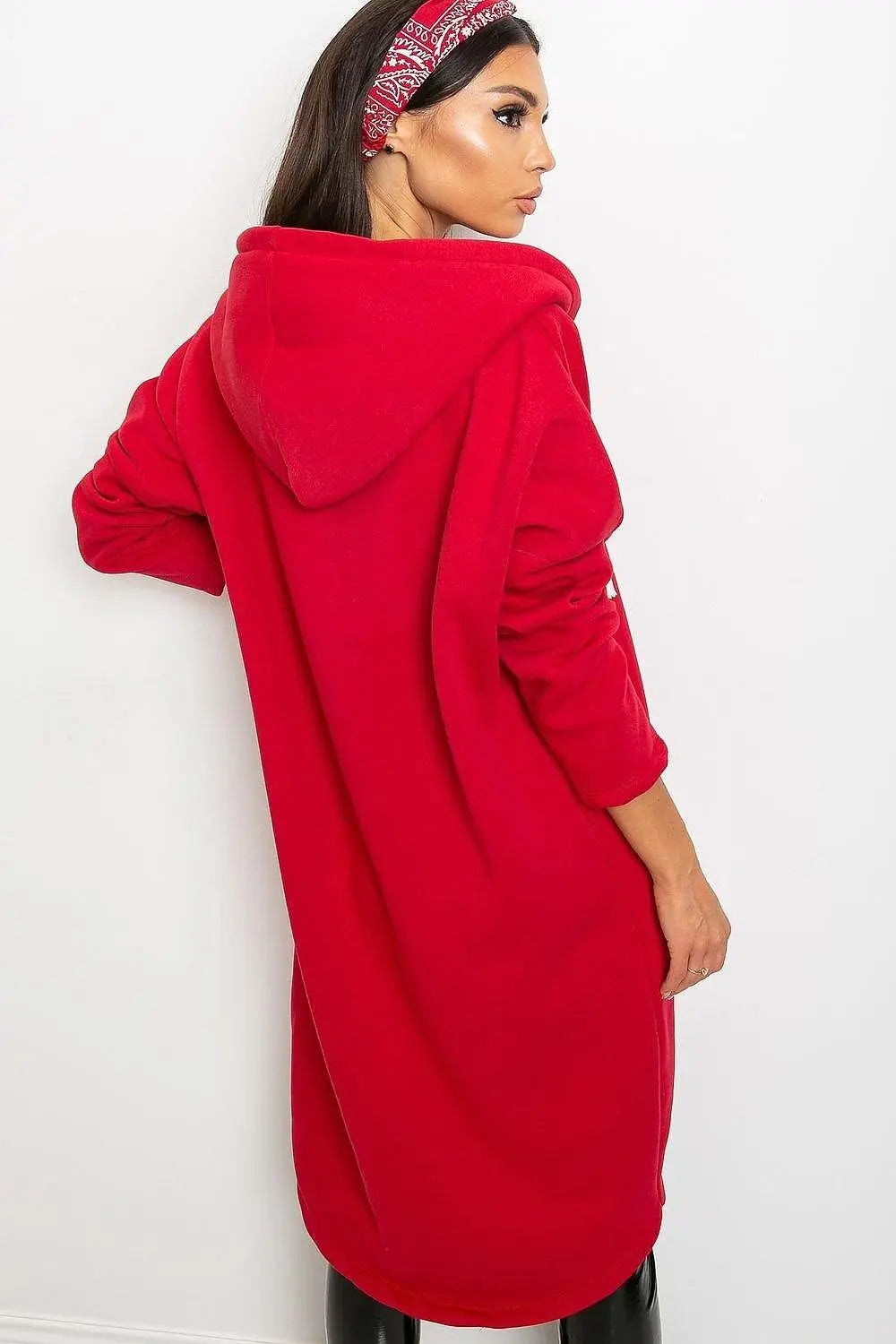Relevance Womens sweatshirt with an extended cut