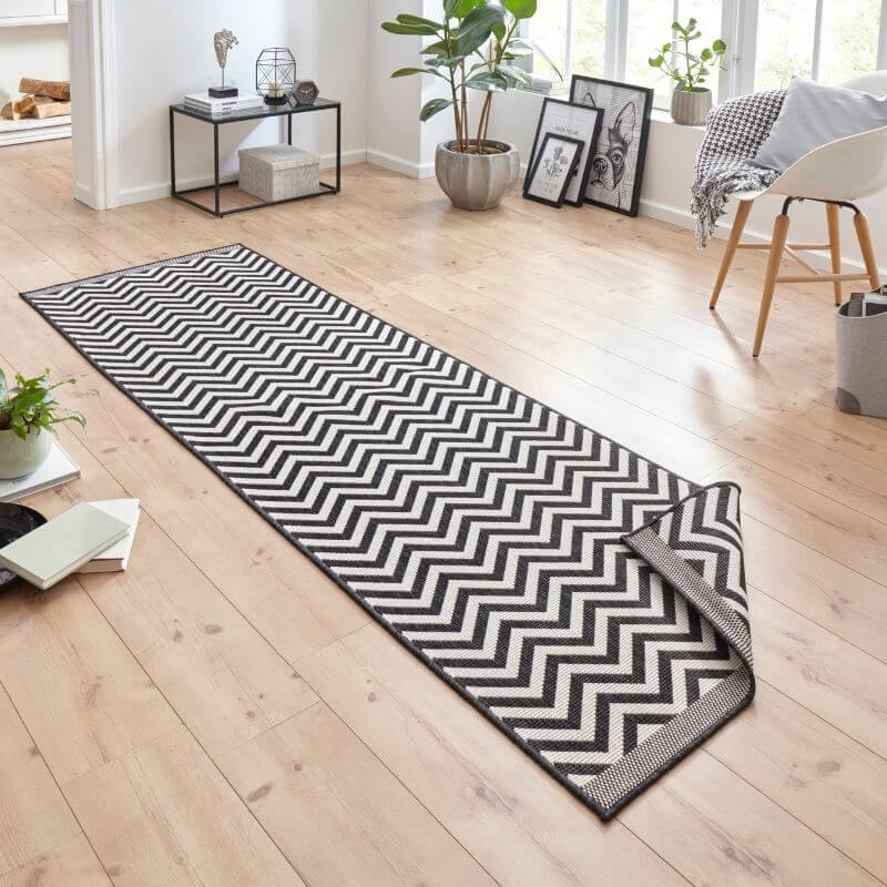 Palma Reversible Indoor-Outdoor Rug Chevron Design