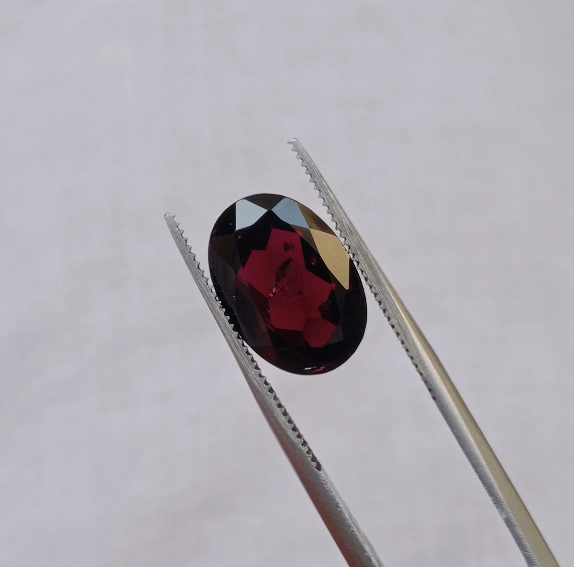 6.3ct Rhodolite Garnet - Natural Faceted Rhodolite Garnet - Symbolizing Love, Strength, and Inspiration - 14x10x5mm