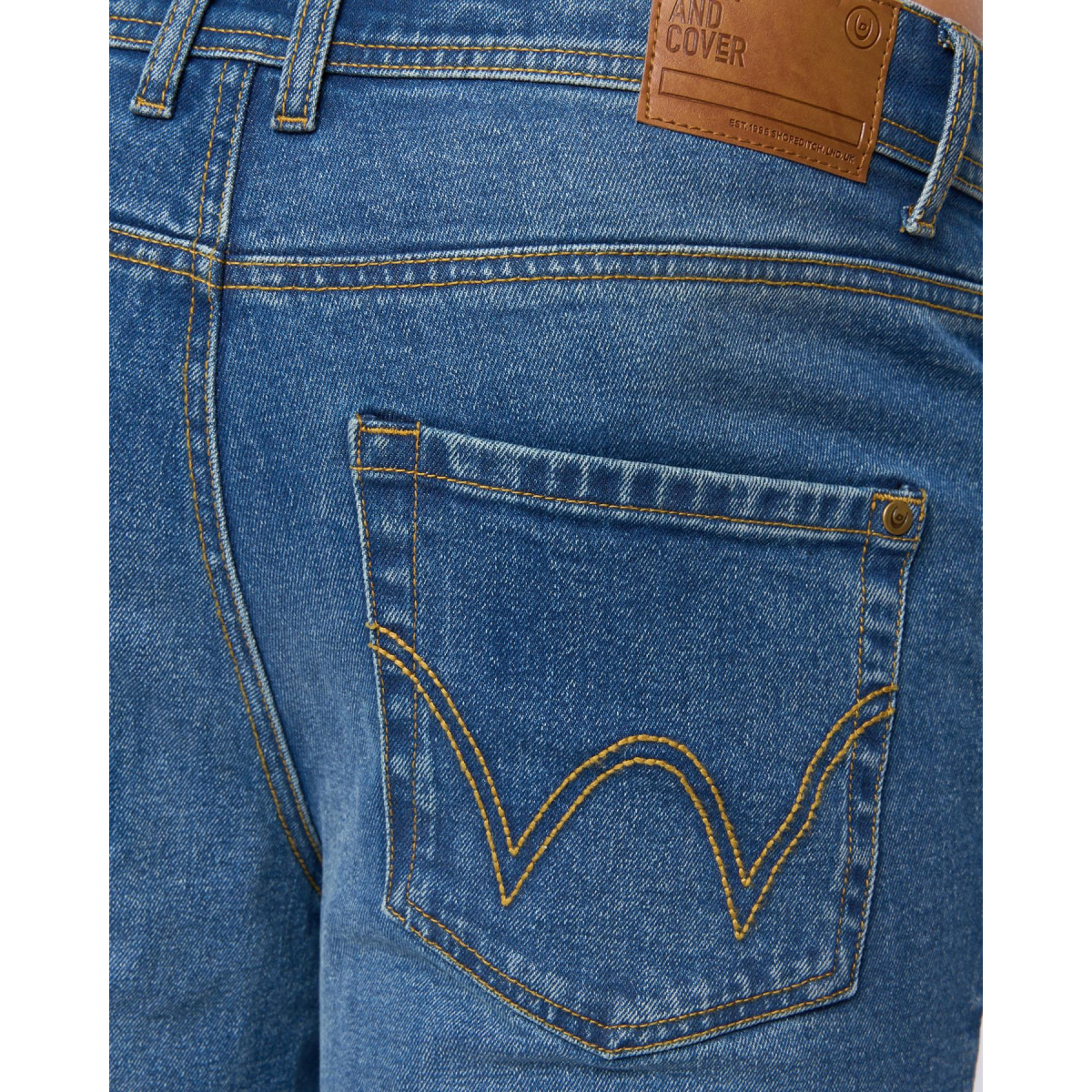 Hydras Straight Leg Jeans Mid Wash