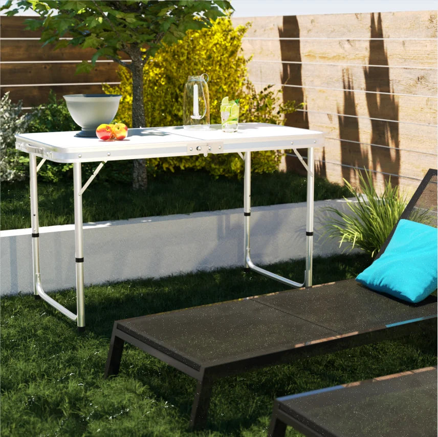 Features:  - Folding table with carry handle  - Moulded plastic top - includes handy carrying handle  - Sturdy aluminum alloy fr