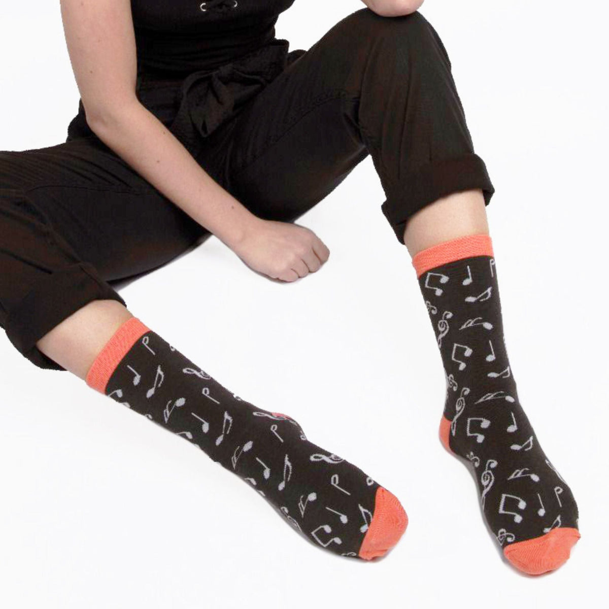 1 Pack Ladies Novelty Navy Heart Bamboo Socks
