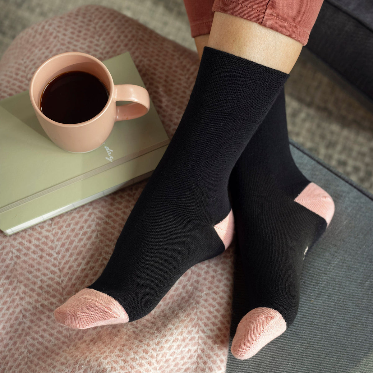 6 Pack Ladies Patterned Cotton Non Elastic Socks