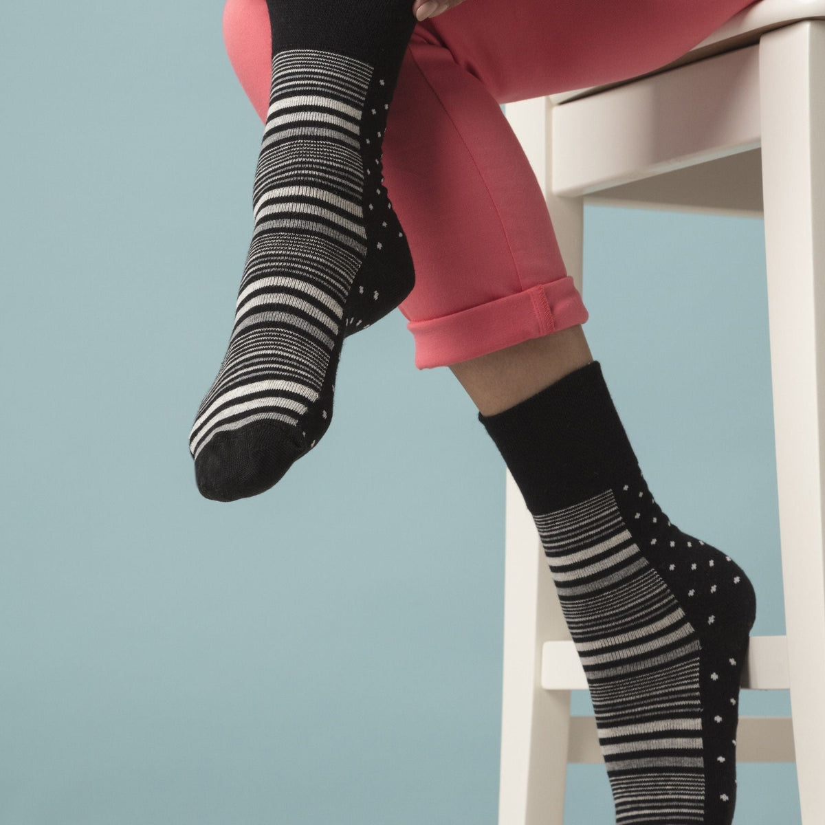 6 Pack Ladies Non Elastic Loose Top Bamboo Socks