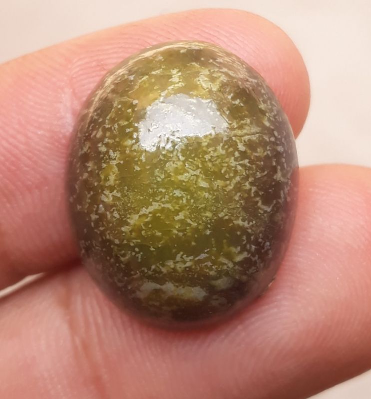 19.5ct Serpentine Cabochon - Shah Maqqsood - Zehrmora - 20x15mm