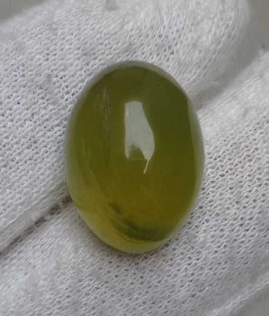 23.9ct Natural High Quality Translucent Serpentine Cabochon - Shah Maqqsood - Zehrmora - 20x15x10mm