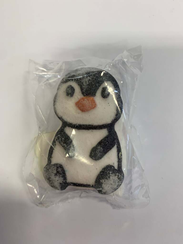 Mini Penguin Bath Bomb