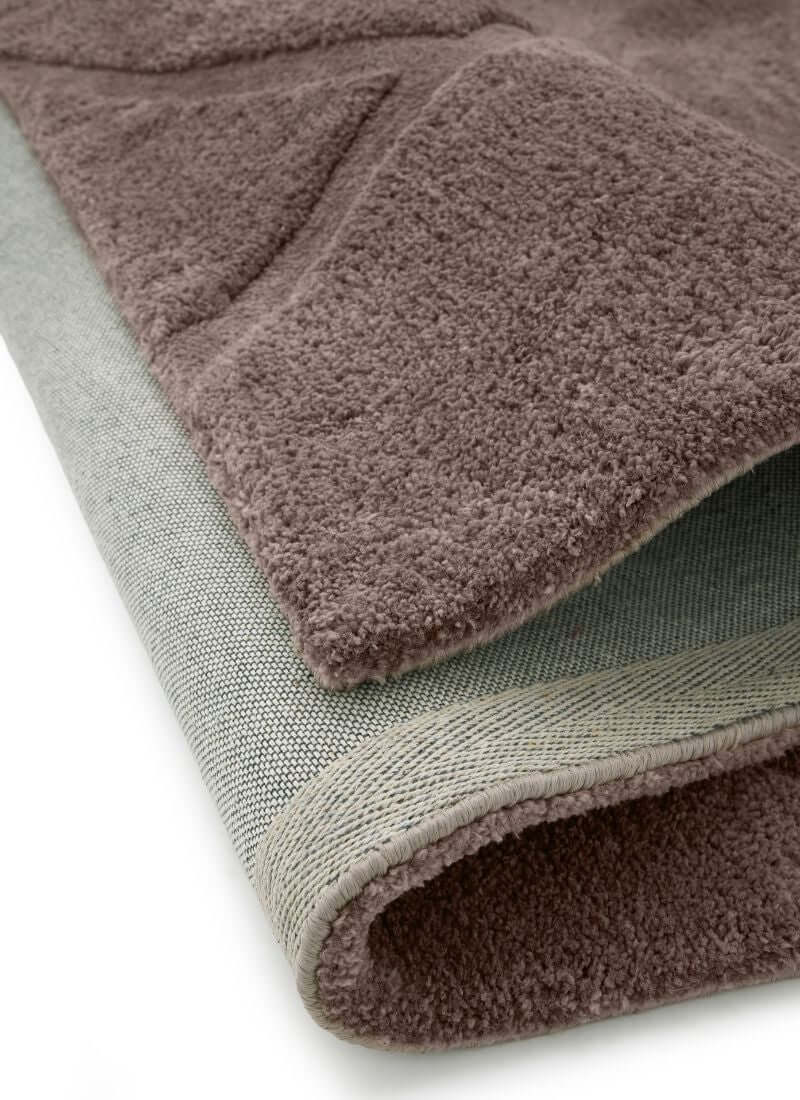 Scandinavian Deep Pile Rug – Cream and Brown