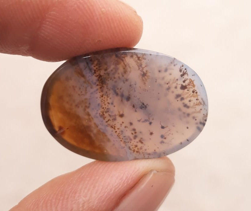 19.4ct Abstract Agate with Lines  -  Sulaimani Aqeeq - 26x17mm