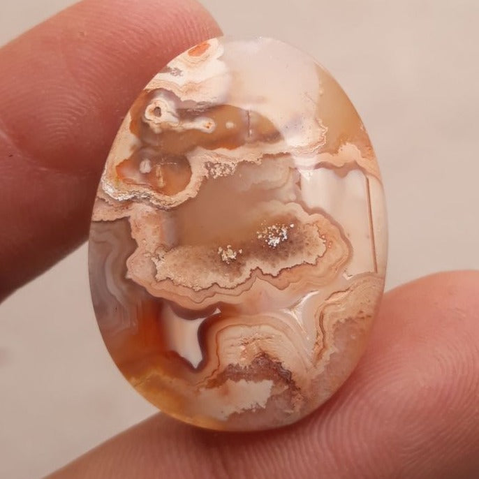 Scenic Agate with Rare Pattern  -  Sulaimani Aqeeq - 30x23mm