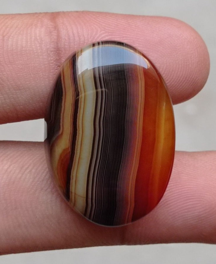 23ct Abstract Line in Agate - Sulaimani Aqeeq - 32x23mm
