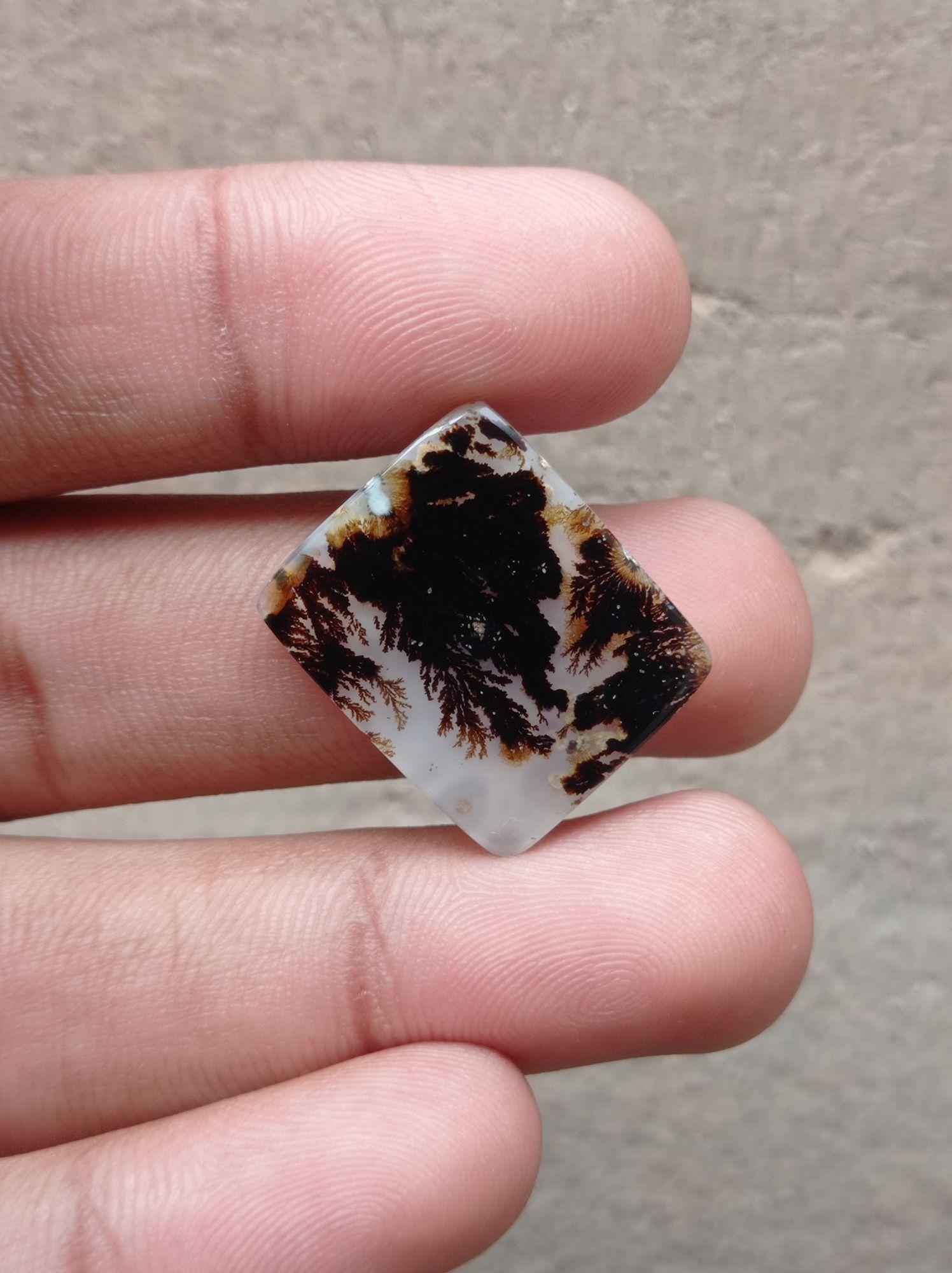 18ct Natural Dendritic Agate - Shajri Aqeeq - Dimension-23x20mm