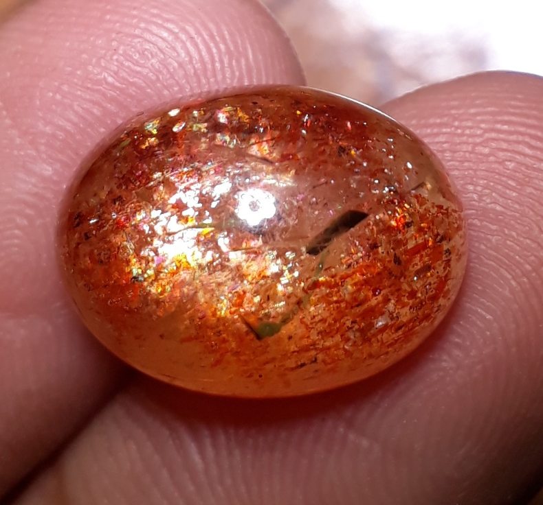 14.7ct Natural SunStone Cabochon - Heliolite - Aventurescent Feldspar - August Birthstone - 17 x 13 mm