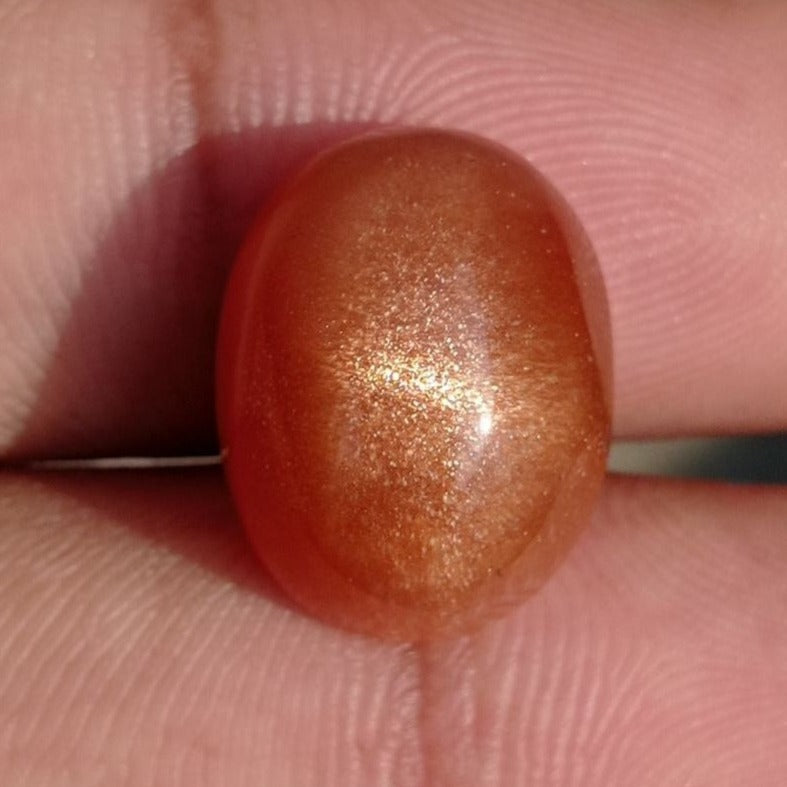 13.6ct Natural Sunstone Cabochon - Heliolite - Aventurescent Feldspar - August Birthstone - 16x13x8mm