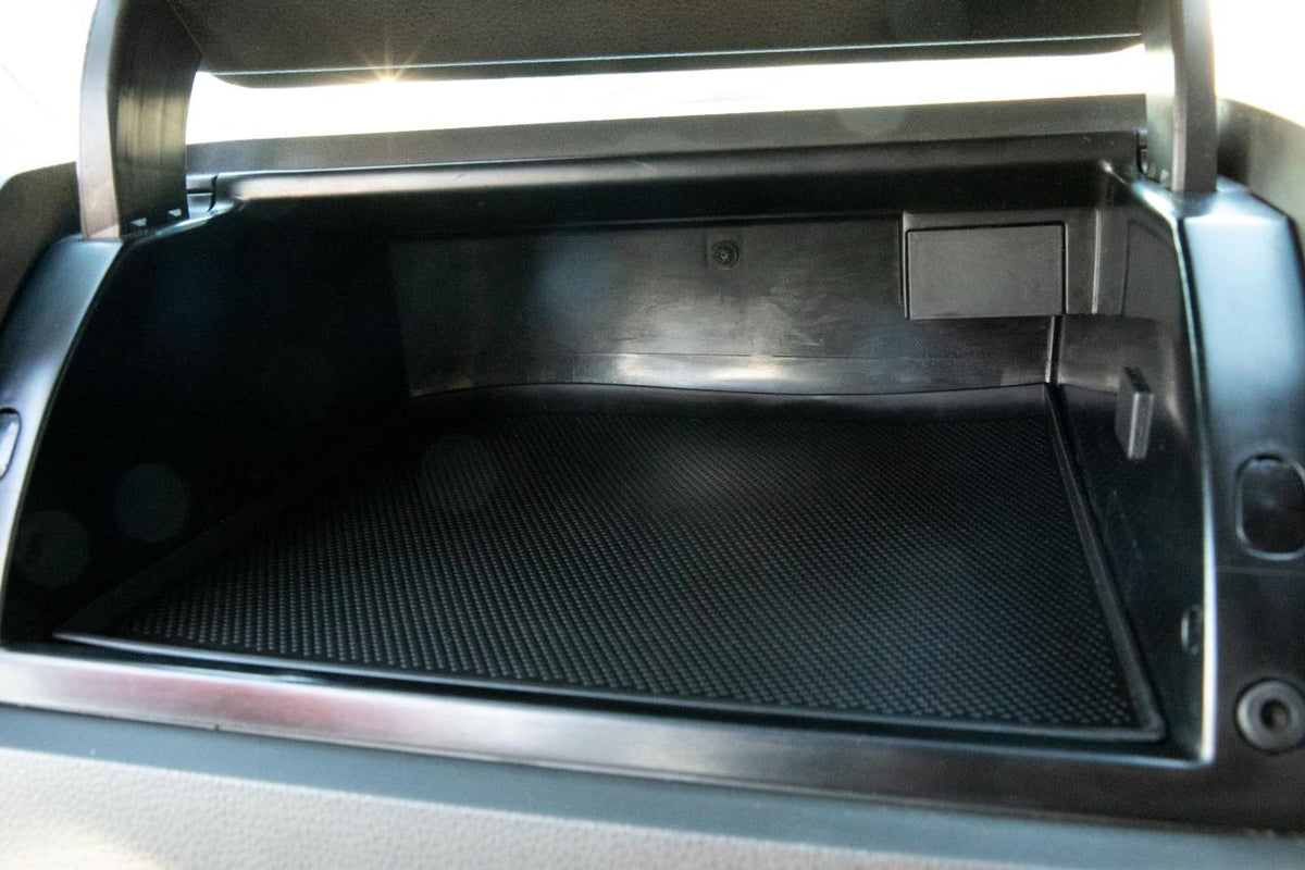For VW T5/T5.1 Dashboard Glove Box Rubber Insert | Van-X